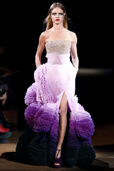 Look 22